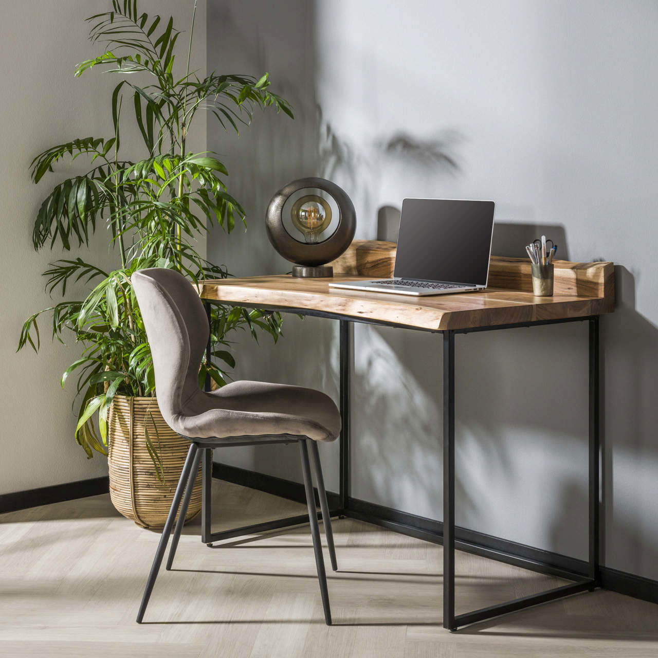 Bureau 110x60 live edge
