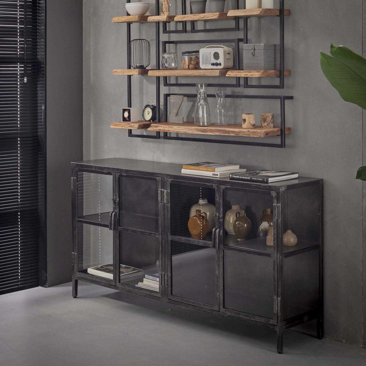 Dressoir Rift metal 4 deuren