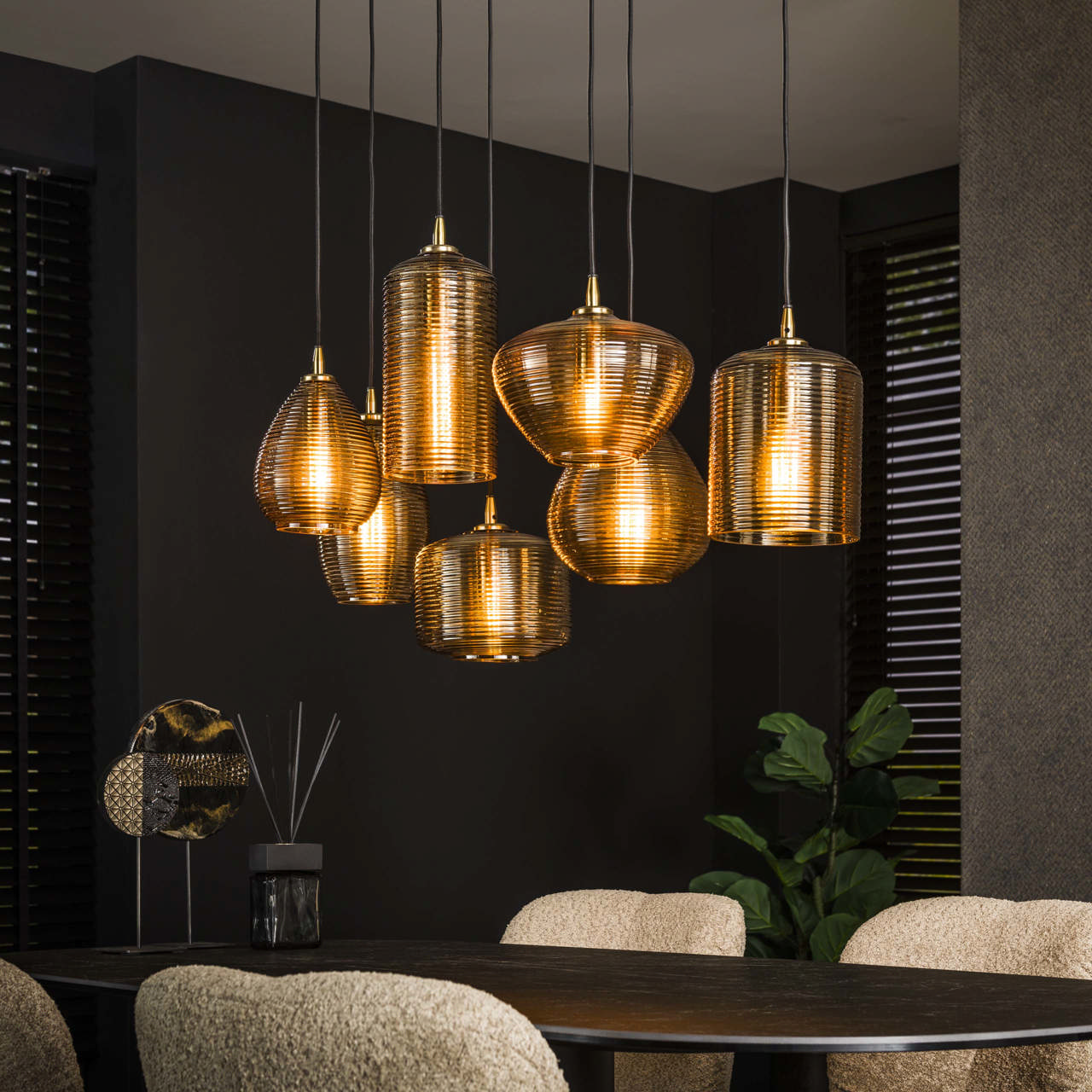 Hanglamp 4+3 stripe glass horizontal