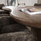 Eetkamertafel sculpture