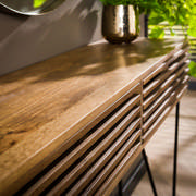 DETAIL8899