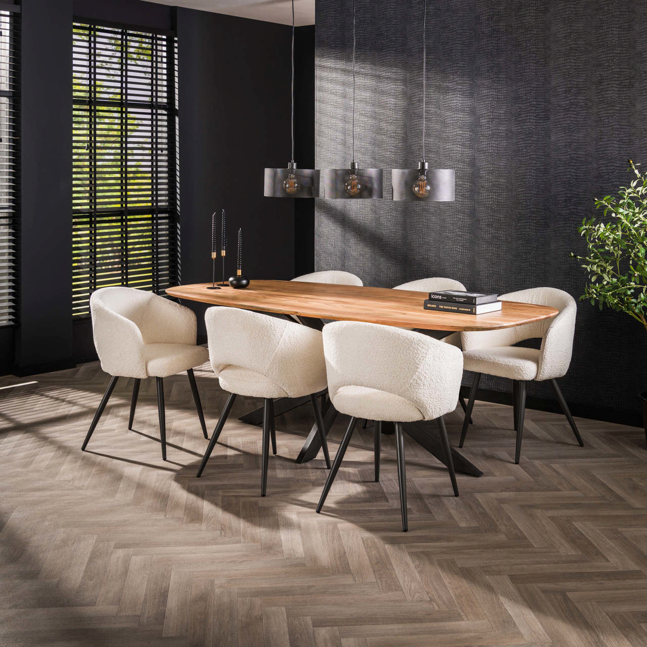 Eetkamertafel 215 Arhus Solid